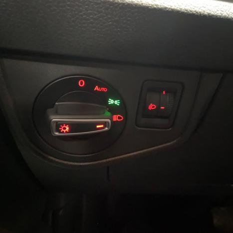 VOLKSWAGEN Nivus 1.0 4P FLEX 200 TSI COMFORTLINE TURBO AUTOMTICO, Foto 8