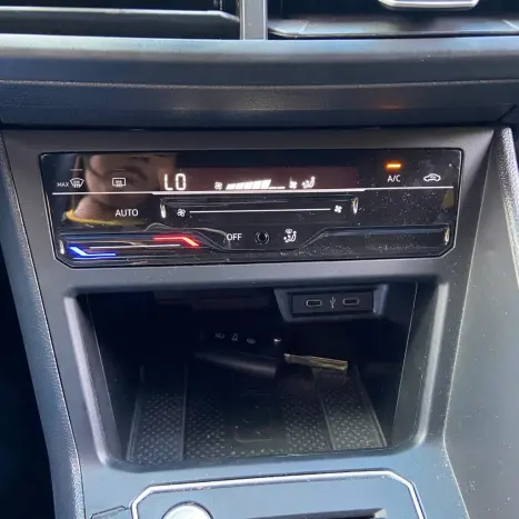 VOLKSWAGEN Nivus 1.0 4P FLEX 200 TSI HIGHLINE TURBO AUTOM�TICO, Foto 16