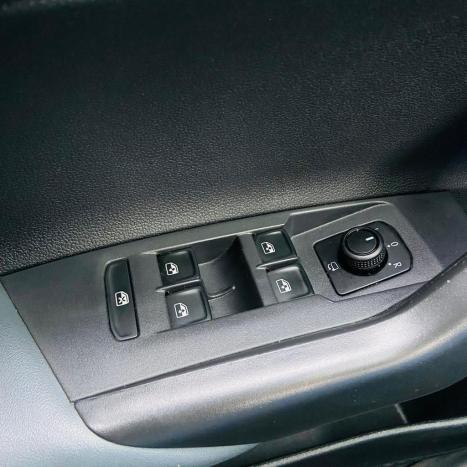 VOLKSWAGEN Nivus 1.0 4P FLEX 200 TSI HIGHLINE TURBO AUTOM�TICO, Foto 26