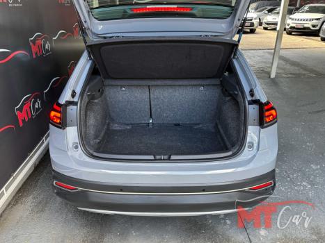 VOLKSWAGEN Nivus 1.0 4P FLEX 200 TSI HIGHLINE TURBO AUTOM�TICO, Foto 19