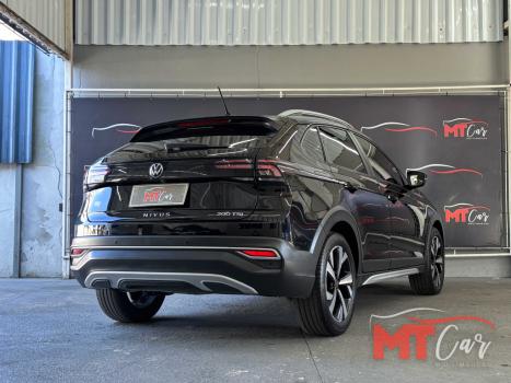 VOLKSWAGEN Nivus 1.0 4P FLEX 200 TSI HIGHLINE TURBO AUTOM�TICO, Foto 5
