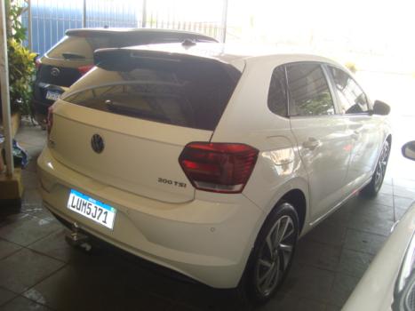 VOLKSWAGEN Polo Hatch 1.0 12V 4P 200 TSI HIGHLINE AUTOM�TICO, Foto 2