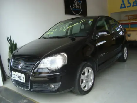 VOLKSWAGEN Polo Sedan 2.0 4P COMFORTLINE, Foto 1