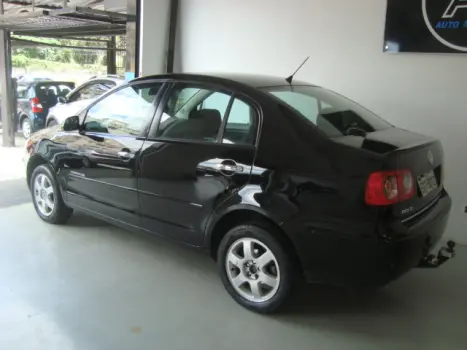 VOLKSWAGEN Polo Sedan 2.0 4P COMFORTLINE, Foto 2