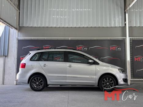 VOLKSWAGEN Space Fox 1.6 4P FLEX SPORTLINE I-MOTION AUTOMATIZADO, Foto 4 VOLKSWAGEN Space Fox 1.6 4P FLEX SPORTLINE I-MOTION AUTOMATIZADO, Foto 4