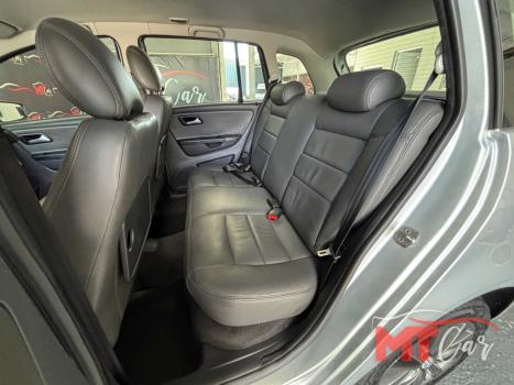VOLKSWAGEN Space Fox 1.6 4P FLEX SPORTLINE I-MOTION AUTOMATIZADO, Foto 16 VOLKSWAGEN Space Fox 1.6 4P FLEX SPORTLINE I-MOTION AUTOMATIZADO, Foto 16