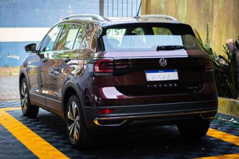 VOLKSWAGEN T-Cross 1.4 4P 250 TSI FLEX HIGHLINE AUTOM�TICO, Foto 6