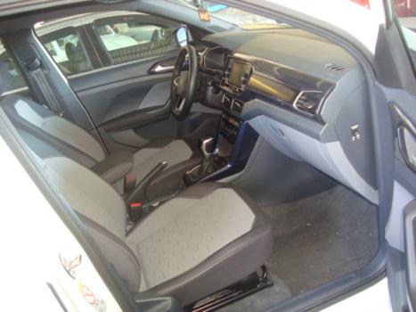 VOLKSWAGEN T-Cross 1.0 4P 200 TSI FLEX COMFORTLINE AUTOM�TICO, Foto 3