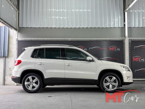 VOLKSWAGEN Tiguan 2.0 16V 4P TSI 4WD TURBO AUTOM�TICO, Foto 4