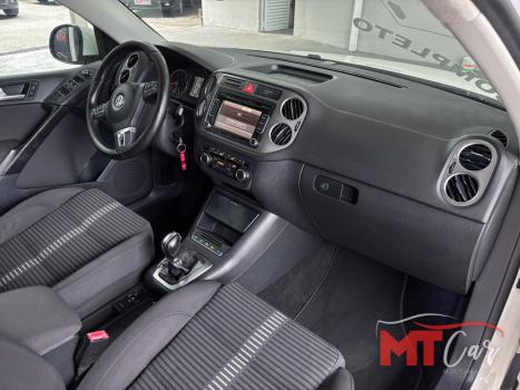 VOLKSWAGEN Tiguan 2.0 16V 4P TSI 4WD TURBO AUTOM�TICO, Foto 11