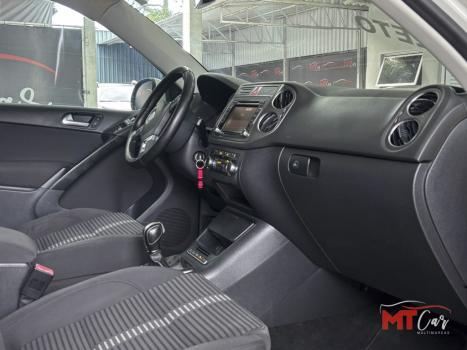 VOLKSWAGEN Tiguan 2.0 16V 4P FSI 4WD TURBO AUTOMÁTICO, Foto 12