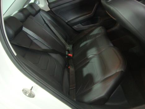 VOLKSWAGEN Virtus 1.0 4P 200 TSI FLEX COMFORTLINE AUTOM�TICO, Foto 4