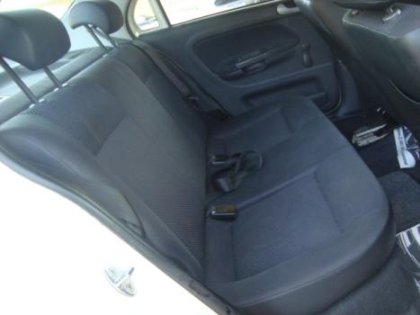 VOLKSWAGEN Voyage 1.0 4P FLEX, Foto 5