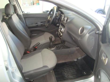 VOLKSWAGEN Voyage 1.0 4P FLEX, Foto 4