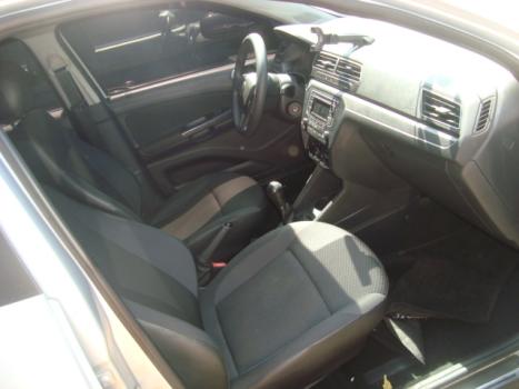 VOLKSWAGEN Voyage 1.6 4P FLEX, Foto 3