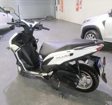 YAMAHA Fluo 125 ABS, Foto 2