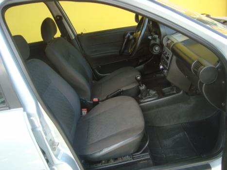 CHEVROLET Corsa Sedan 1.0 4P VHC CLASSIC SPIRIT FLEX, Foto 3