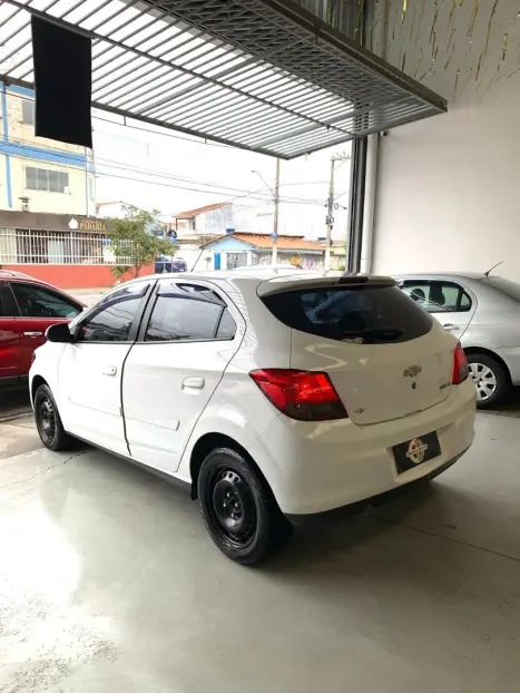 CHEVROLET Onix Hatch 1.4 4P FLEX LT AUTOMTICO, Foto 11