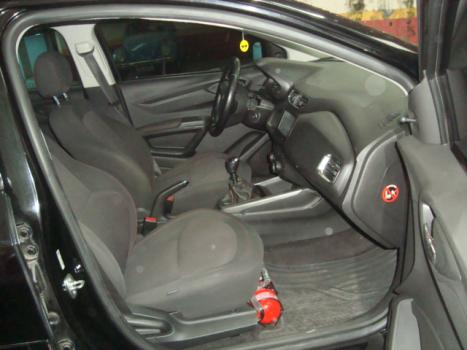 CHEVROLET Onix Hatch 1.4 4P FLEX LT, Foto 4