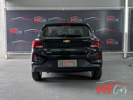 CHEVROLET Onix Hatch 1.0 4P FLEX LT TURBO, Foto 6