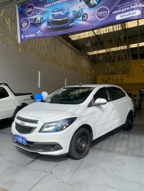 CHEVROLET Onix Hatch 1.4 4P FLEX LT AUTOMTICO, Foto 5