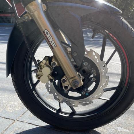 DAFRA Apache RTR 200 , Foto 3