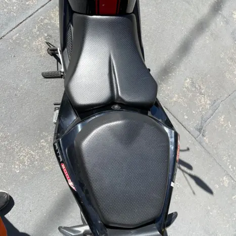 DAFRA Apache RTR 200 , Foto 14