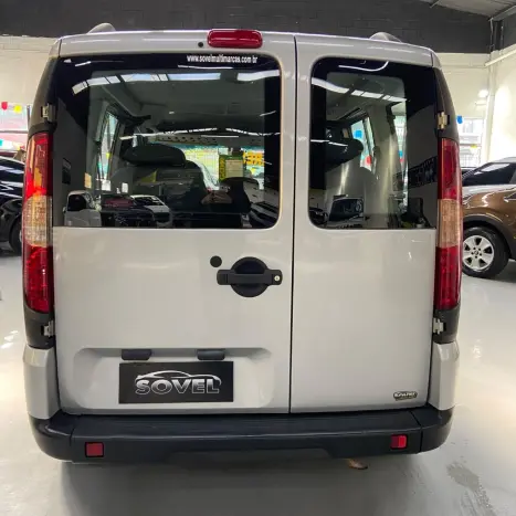 FIAT Doblo 1.8 16V 4P FLEX ESSENCE 7 LUGARES, Foto 5