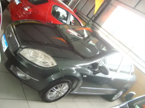 FIAT Linea 1.9 16V 4P FLEX DUALOGIC AUTOMATIZADO, Foto 2