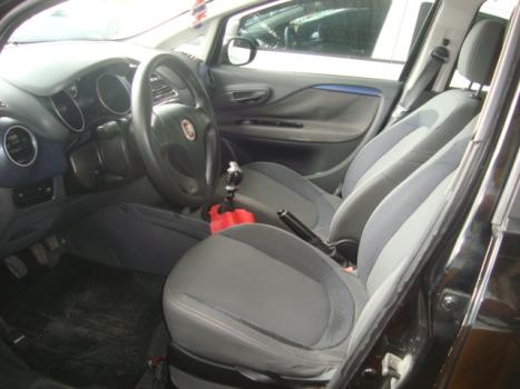 FIAT Punto 1.4 4P ELX FLEX, Foto 3