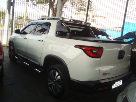 FIAT Toro 2.0 16V 4P VOLCANO 4WD TURBO DIESEL AUTOMTICO, Foto 2