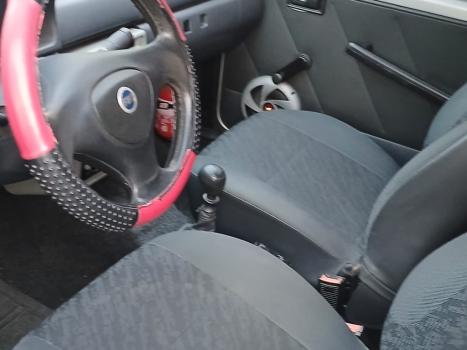 FIAT Uno 1.0 4P FLEX FIRE, Foto 6