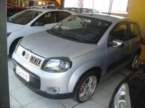FIAT Uno 1.4 FLEX SPORTING, Foto 3
