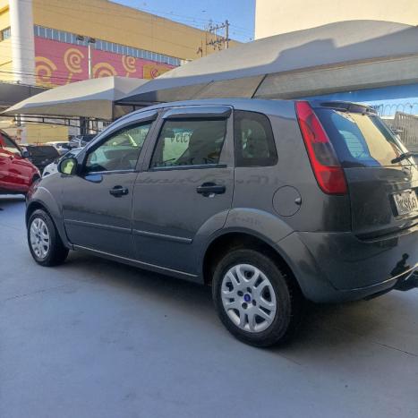 FORD Fiesta Hatch 1.0 4P SUPERCHARGER, Foto 3