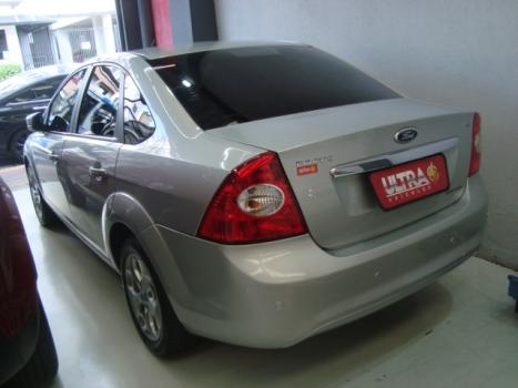 FORD Focus Sedan 2.0 16V 4P FLEX TITANIUM AUTOMTICO, Foto 2