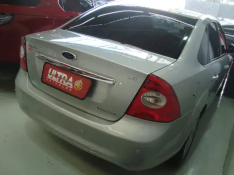 FORD Focus Sedan 2.0 16V 4P FLEX TITANIUM AUTOMTICO, Foto 3