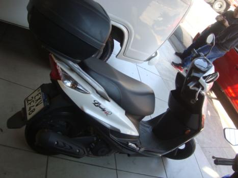 HAOJUE Lindy 125 , Foto 3