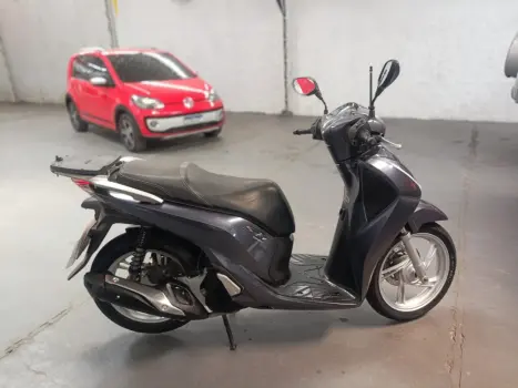 HONDA SH 150 I DLX, Foto 4