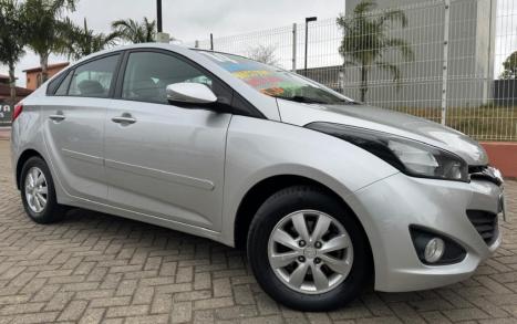 HYUNDAI HB 20 Sedan 1.0 12V 4P FLEX COMFORT PLUS, Foto 8