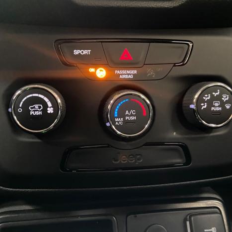 JEEP Renegade 1.8 16V 4P FLEX AUTOMTICO, Foto 14