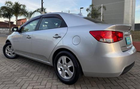 KIA Cerato Sedan 1.6 16V 4P EX, Foto 3