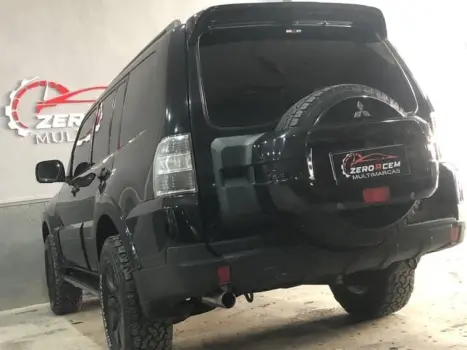 MITSUBISHI Pajero Full 3.8 V6 24V 4P HPE 4X4 AUTOMTICO, Foto 4