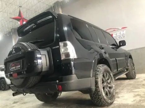 MITSUBISHI Pajero Full 3.8 V6 24V 4P HPE 4X4 AUTOMTICO, Foto 6