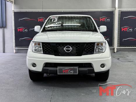 NISSAN Frontier 2.5 XE 4X4 TURBO DIESEL CABINE DUPLA, Foto 2