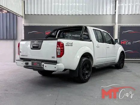 NISSAN Frontier 2.5 XE 4X4 TURBO DIESEL CABINE DUPLA, Foto 5