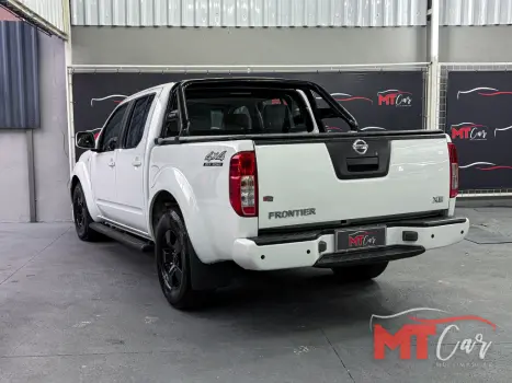 NISSAN Frontier 2.5 XE 4X4 TURBO DIESEL CABINE DUPLA, Foto 7