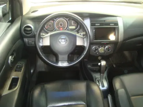 NISSAN Livina 1.8 16V SL 4P FLEX, Foto 3
