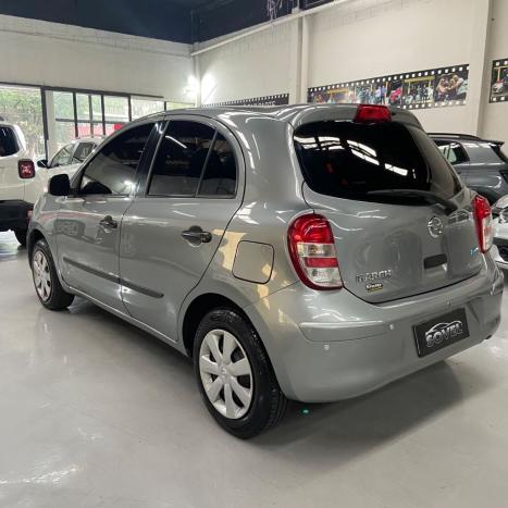 NISSAN March 1.0 12V 4P S FLEX, Foto 7