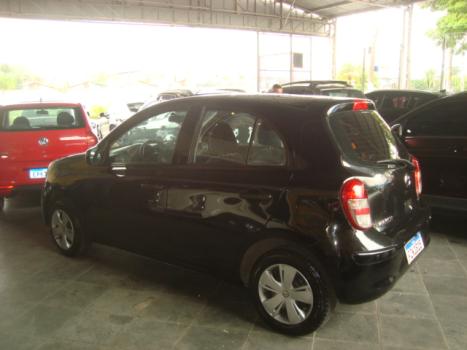 NISSAN March 1.0 12V 4P S FLEX, Foto 2