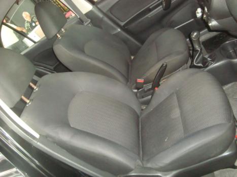 NISSAN March 1.0 12V 4P S FLEX, Foto 4